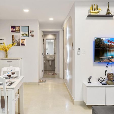 Cozy 2 Bedrooms Condo In T1 Masteri Thao Dien, Fully Furnished With Full Amenities Ho Si Minh-város Kültér fotó